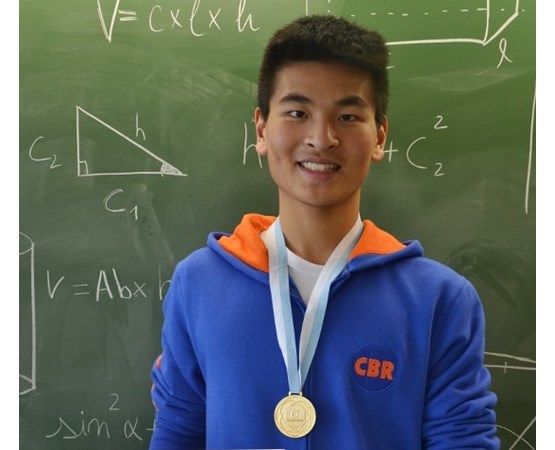 Wanghao Zhu, aluno CBR, alcança medalha de ouro nas XXXIV Olimpíadas Portuguesas de Matemática